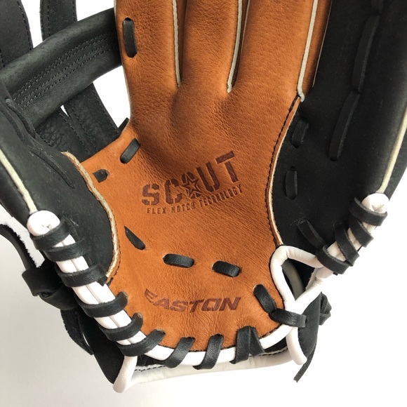 Easton Scout Flex Baseball Glove - Youth  
+ 1 Rawlings Official T-ball Baseball - Picture 7 of 17